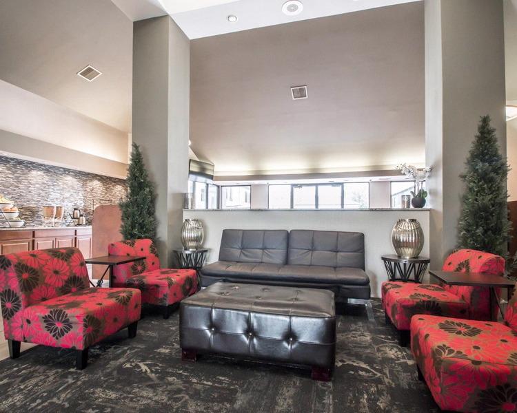 Greenstay Inn & Suites Court View Springfield Interior photo